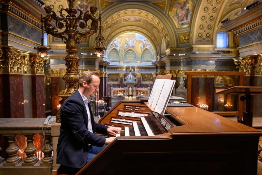 Budapest: St.Stephen's Basilica Grand Organ Concert Tickets - Price and value: is $61 a good deal for this mix?