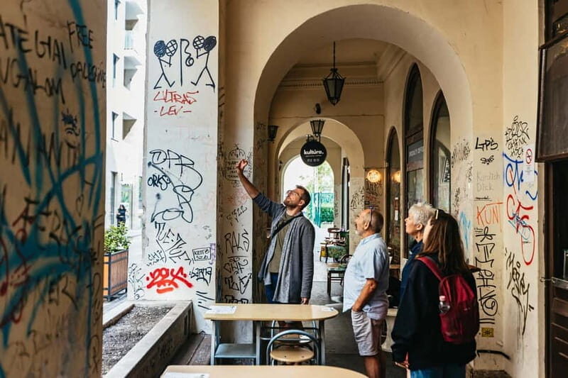 Budapest: Street Art and Underground Movements Walking Tour - Key highlights at a glance