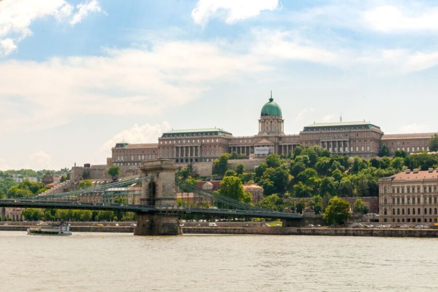 Budapest: Summer Brunch & Cruise with Prosecco or Cake - Key Highlights Worth Your Time