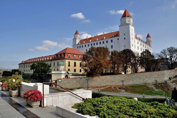 Budapest to Bratislava Costumizable Private Day tour with lunch - From your Budapest door to Bratislava’s Old Town