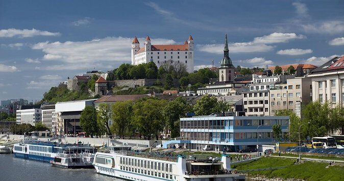 Budapest to Bratislava Costumizable Private Day tour with lunch - Walking Bratislava’s Old Town: gates, towers, and St. Martin’s Cathedral
