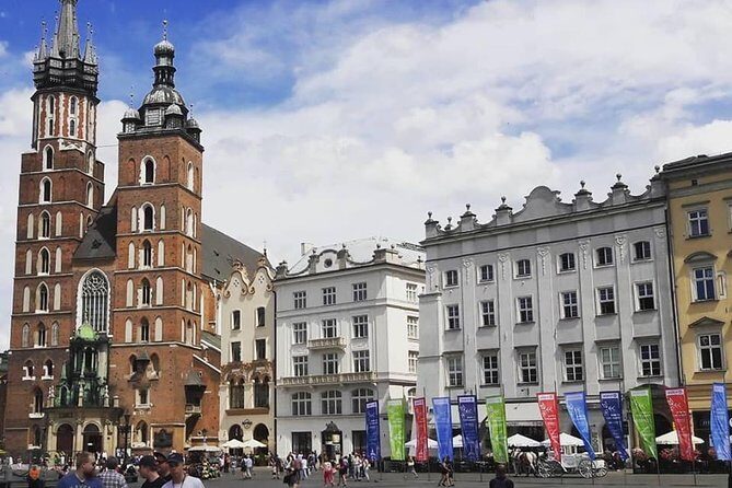 Budapest to Krakow private transfer - Timing, tickets, and what to do on the day