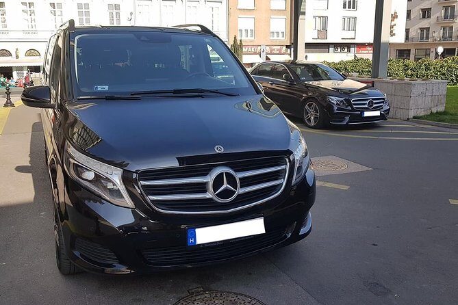 Budapest to Vienna Private Transfer in a Luxury Car - The luxury car part: what you’ll likely ride in