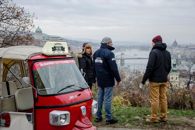 Budapest Tuk Tuk Tour with House of the Unicum Distillery Visit - A green pause at Károlyi Garden, then Market Hall energy