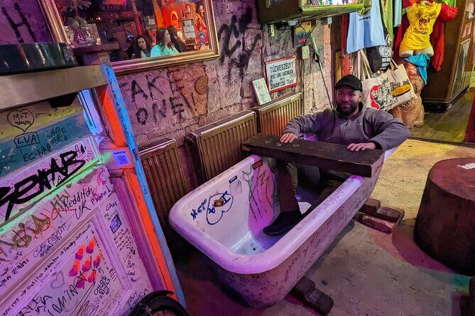 Budapest Vibe: Ruin Bars, Street Art and Culture Tour - Meeting at Erzsébet tér: first drinks in the ruin-bar world