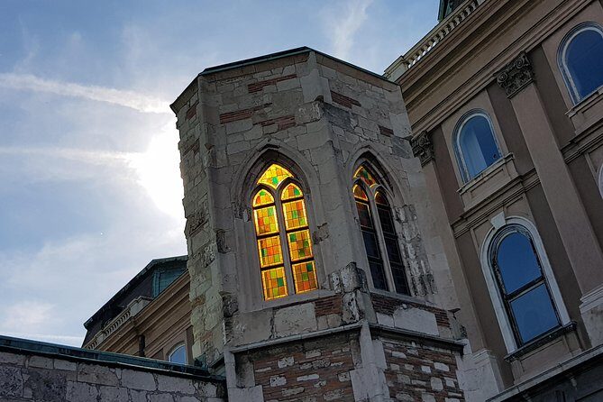 Budapest Walking Tour with Your Private Guide: 20+ Highlights - Central Market Hall lángos and the Danube crossing to Buda