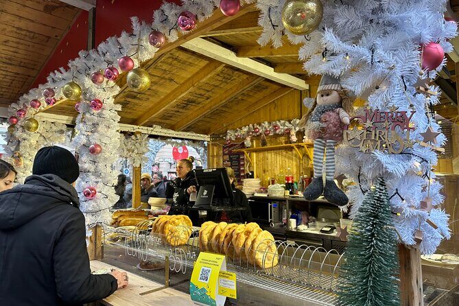 Budapest Wonderland - A Christmas Market Tour with Chimney Cake & Mulled Wine - Vörösmarty Square Christmas Market: Food, People, and a Perfect Walking Pace