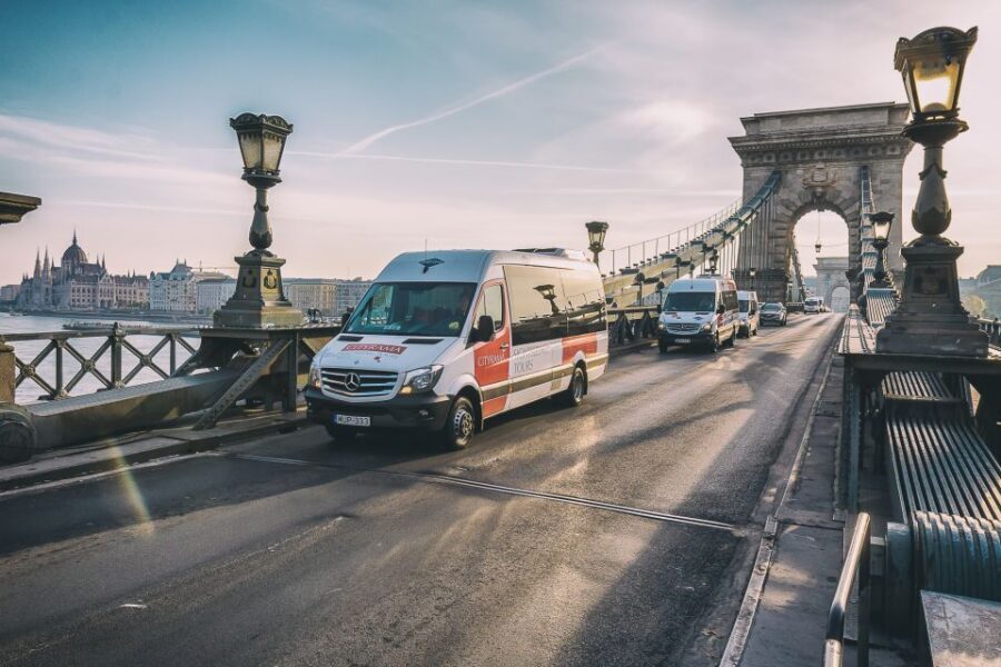 Castle District & Pest Driving Tour with Danube River Cruise - How this Buda-to-Pest-and-Danube combo actually feels