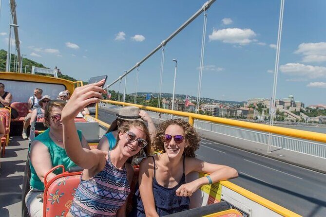 City Sightseeing Budapest Hop-On Hop-Off Bus and Boat Tour - Red Route vs Green Route: How Timing and Frequency Affect Your Day