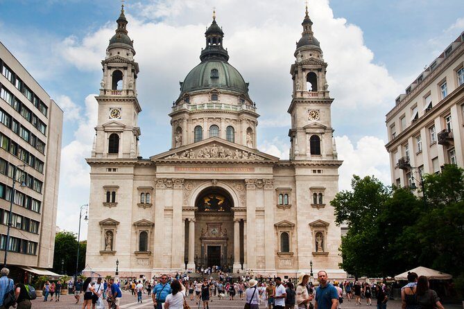 Classic Walk in Budapest Historical Center - A Café-Friendly Square and the Pedestrian Street Energy