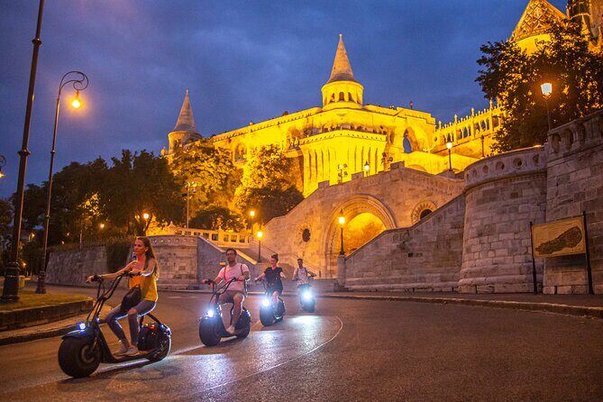 Easy & Convenient E-Scooter Rental for Sightseeing in Budapest - Using Cycle Routes to Keep the Ride Enjoyable