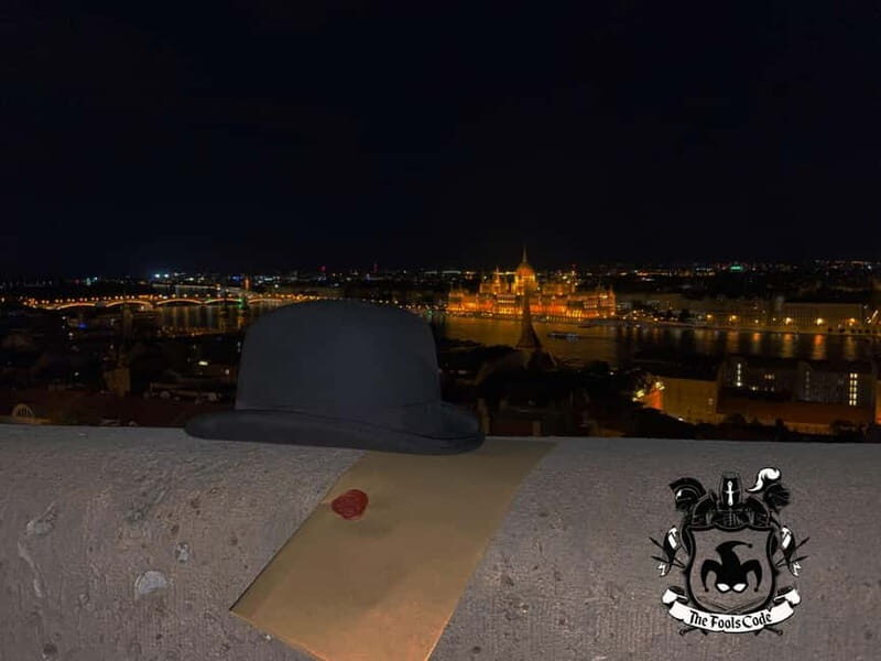 FoolsCode: EscapeRoom/Sightseeing tour with Actor Tourguide - The Matthias Corvinus story behind the puzzle hunt