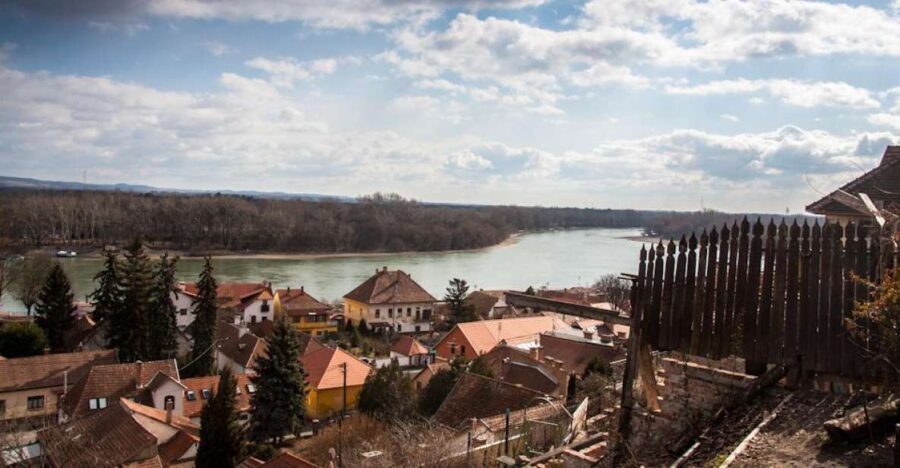 From Budapest: Danube Bend Full-Day Private Tour with Lunch - Visegrád: Royal Residence clues and the citadel for those Danube Bend views