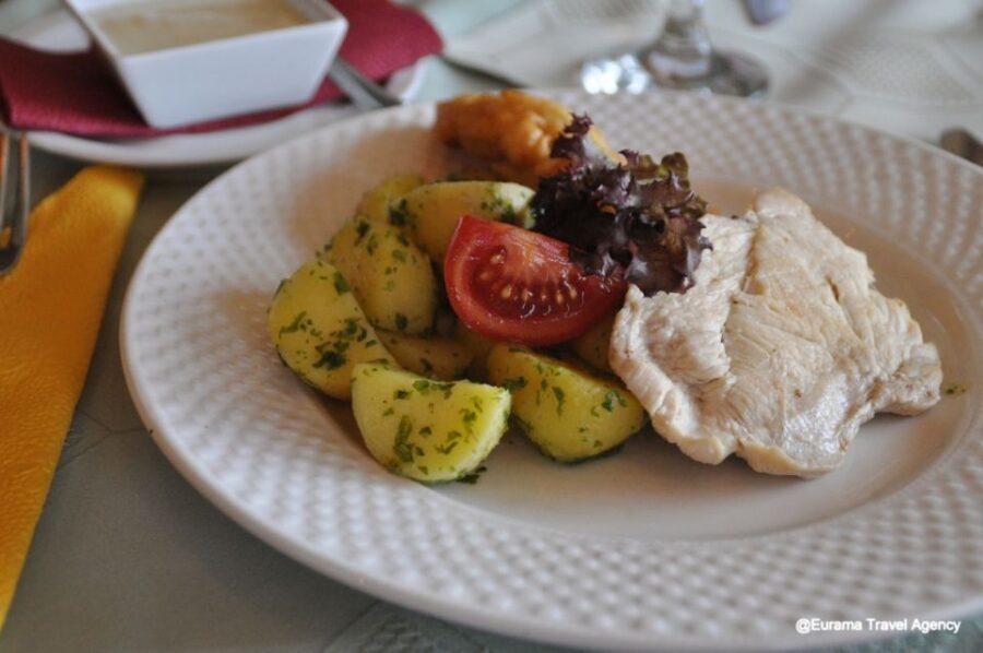 From Budapest: Full-Day Danube Bend Tour with Lunch - Timing, Weather, and the Things That Can Go Off Plan