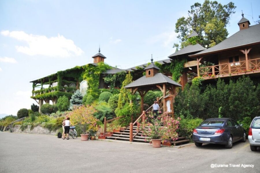 From Budapest: Full-Day Danube Bend Tour with Lunch - Visegrád: Danube Bend Views Plus a 3-Course Lunch