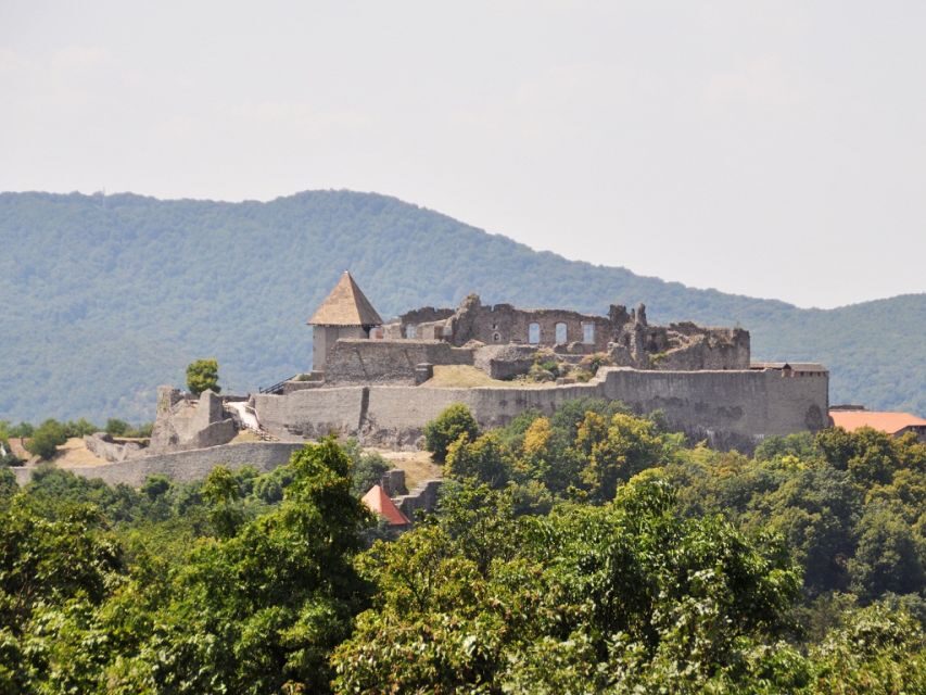 From Budapest: Full-Day Danube Bend Tour with Lunch - Price and Value: What $122 Covers