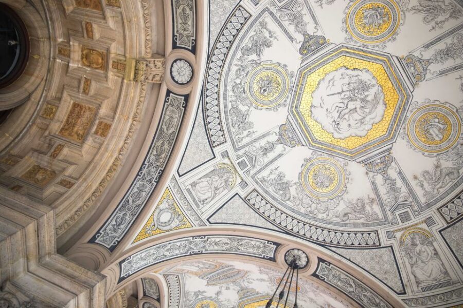 Full Day Budapest City Tour with Lunch, Wine & Dessert - How the “101 Must-See (and Taste)” Format Works for Short Stays