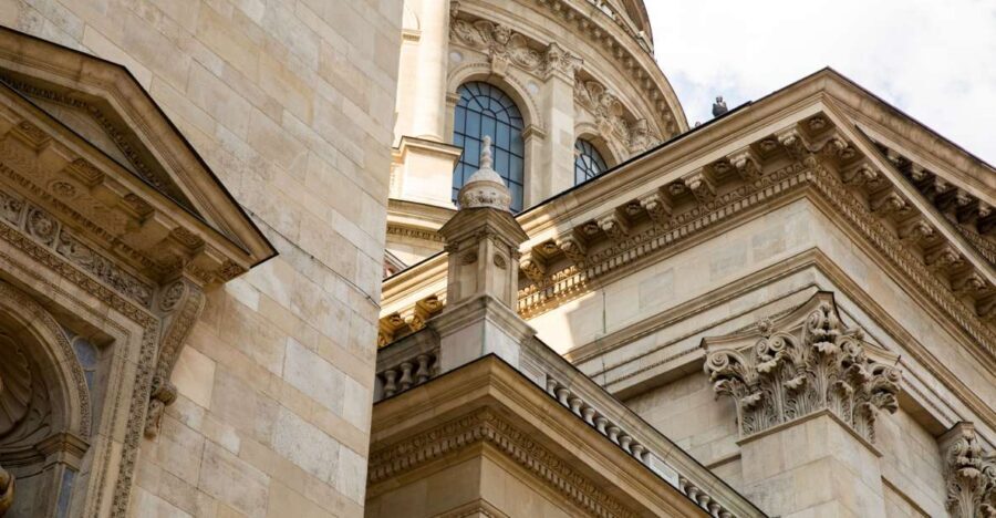 Full Day Budapest City Tour with Lunch, Wine & Dessert - Heroes’ Square to Szechenyi Spa: Big Sights, Clear Context