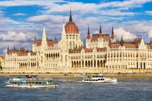Full Day Private Budapest City Tour With Lunch and Cruise option - Castle District walking: Buda Castle, Matthias Church area, and panorama time