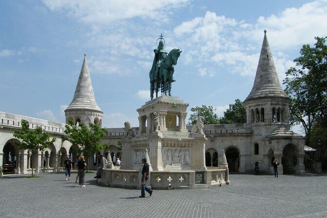 General sightseeing tour - Szechenyi Baths from the outside: what to notice even if you don’t enter