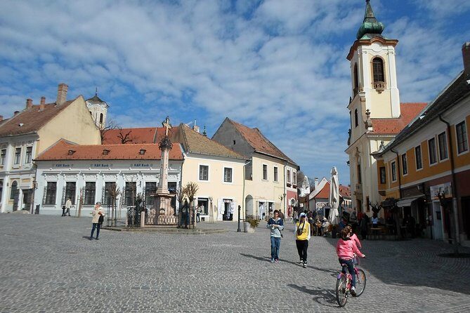 Godollo Sisi Castle and Szentendre Full-Day Private Tour from Budapest - Museum time plus lunch: how to shape your own afternoon