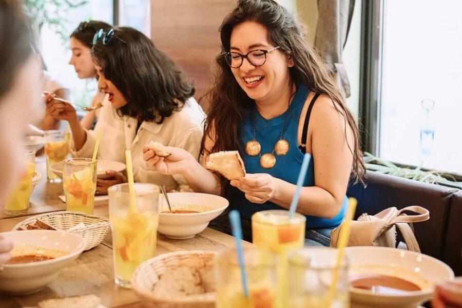 Guided Tipsy Food Tour with Drinks Included in Budapest - Kazinczy Street Synagogue: Starting With Jewish-Hungarian Roots