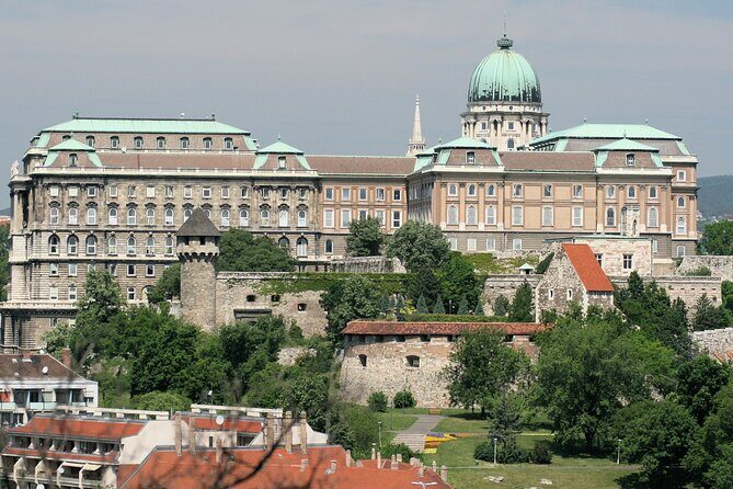 Guided Tour in Budapest Castle District - Buda Castle stop: the terrace views and Matthias Fountain moment