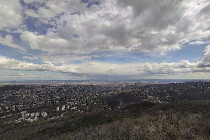 Hiking in Budapest - 4 Hours on the Buda Hills: Views, Shade, and Real Trail Time