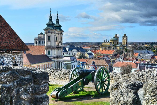 HOLLÓKŐ UNESCO World Heritage site + Eger Castle Private guided tour - Eger Castle: the 1552 defense story hits harder from the walls