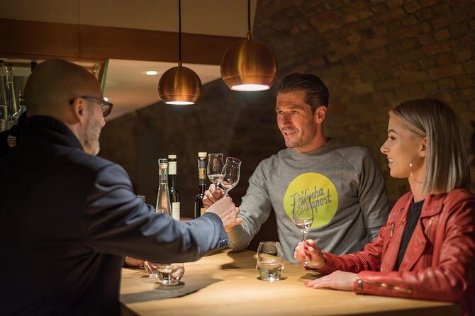 Hungarian Gastro Cellar: Assisted Tasting Options - How the 3, 5, or 7 tastings choice changes your experience