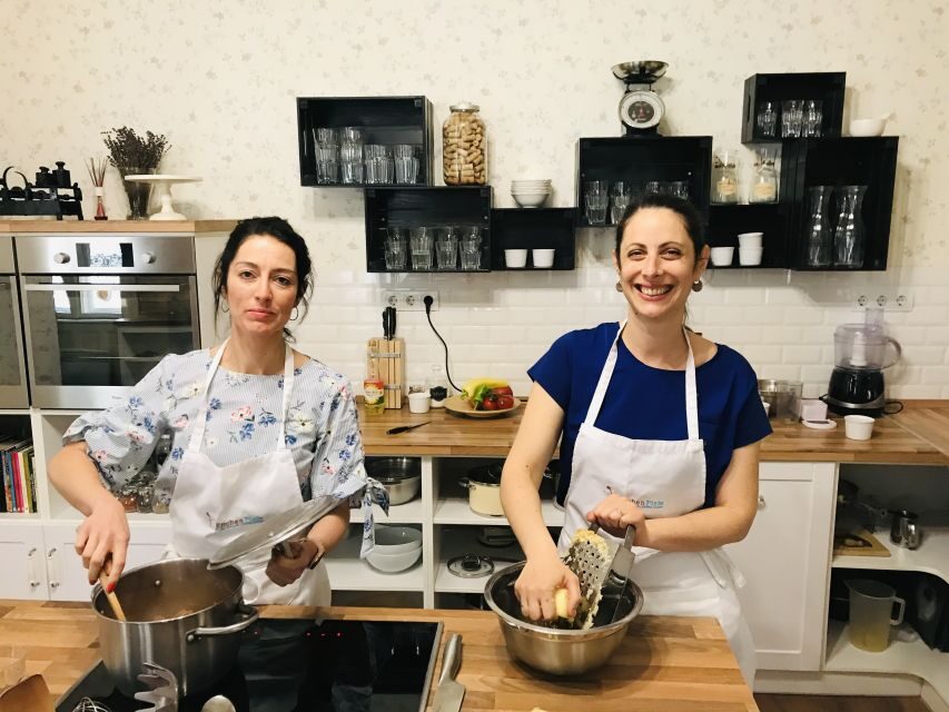 Hungarian Premium Cooking Class with 4-course meal - Why a Hungarian cooking class in a home kitchen is so different