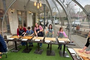Kürtőskalács: Chimney Cake Workshop in City Park Budapest - Inside the Workshop: What You’ll Learn in About an Hour