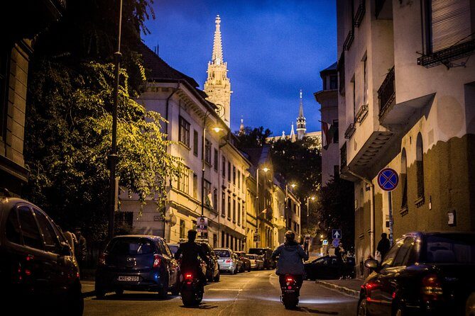 MonsteRoller E-Scooter Rental in Budapest - Safety and Limits: Weight, Age, and When They Will Say No