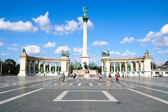 Original Budapest Alternative Street Art & Jewish Tour - Key highlights