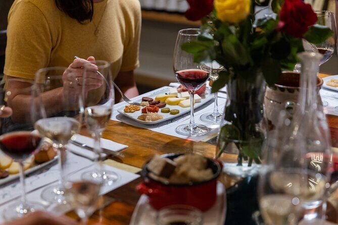 Palace District Evening Culinary, Wine, and History Walk - Palace District Is a Natural Fit for Dinner-Style Tasting