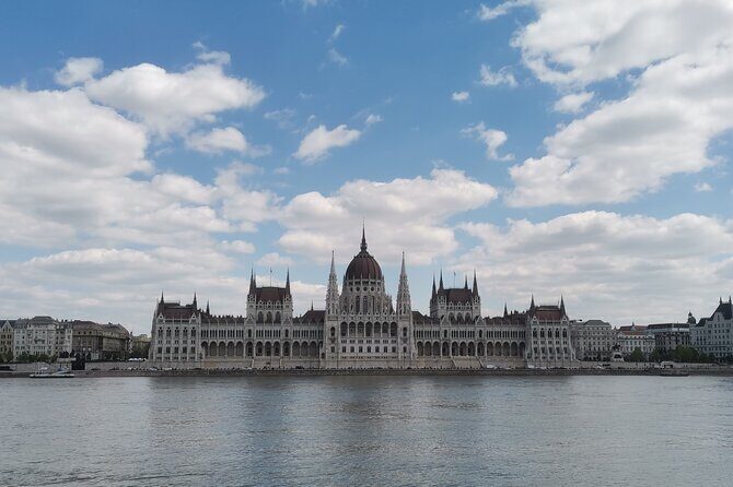 Private Budapest Adventure E-bike Tour to Buda Hills - Matthias Church: a quick lesson that makes the building click