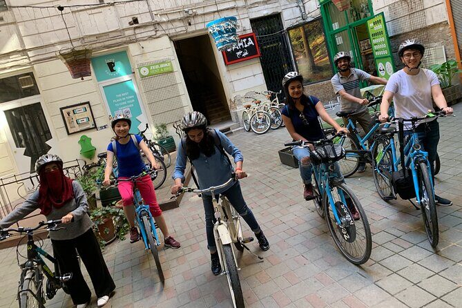 Private Budapest Adventure E-bike Tour to Buda Hills - Városmajor Park and the shift into “real Buda”