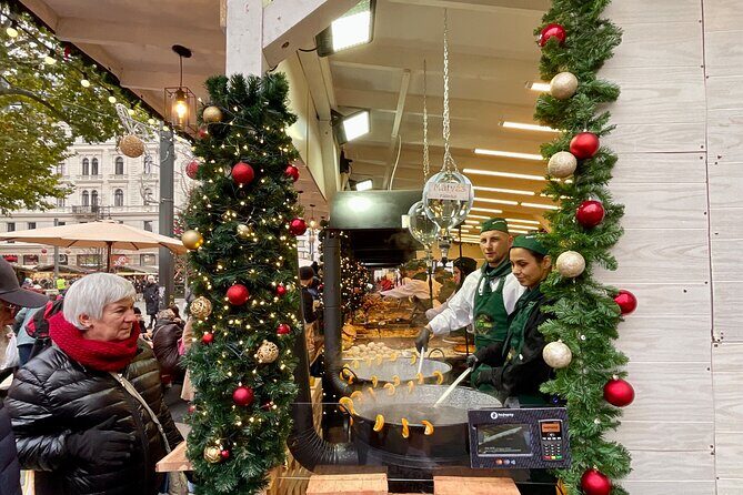 Private Budapest Christmas Market Tour with Chimney Cake & Mulled Wine - The route passes Gresham Palace and other big-city anchors