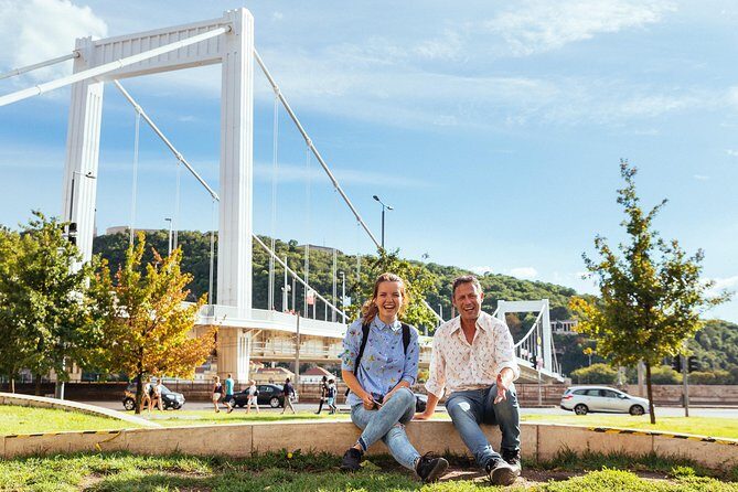 Private City Kickstart Tour: Budapest - Erzsébet Bridge pass: quick Danube views without the tourist fog