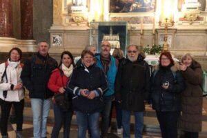 Private Custom Tour with Local Guide Budapest - Photo Stops and Monument Exteriors Without the Museum Trap