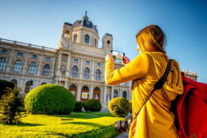 Private day trip: Budapest > Bratislava & Vienna, in English - Budapest pick-up to Bratislava Old Town: start with the views and the walkable core
