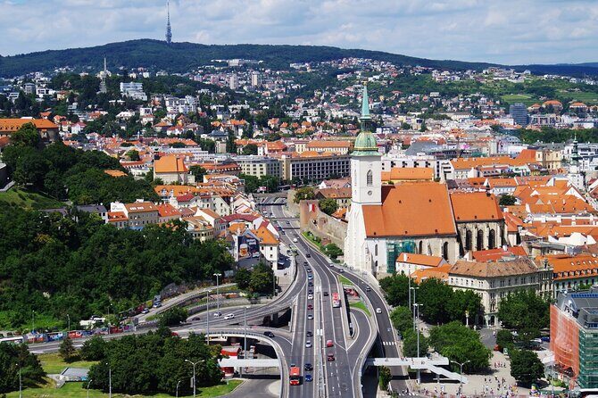 Private day trip from Budapest to Bratislava, Vienna, and back - Stop 2 in Vienna: Schönbrunn Palace without the planning headache