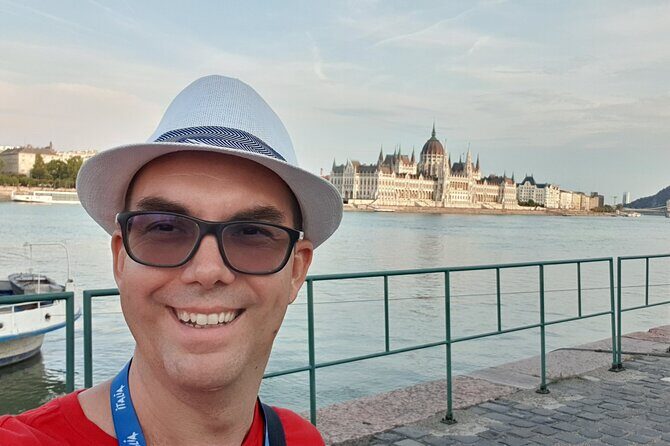 Private Family Friendly Walking Tour with Children in Budapest - A kid-focused walking tour that still works for adults