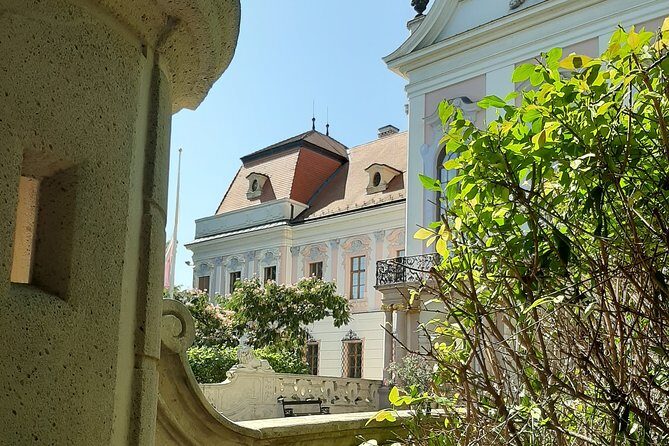 Private Sissi Castle Tour - Inside the museum: Sissi’s world in real rooms