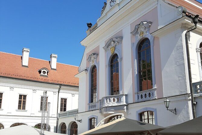 Private Sissi Castle Tour - The garden stroll: where the palace breathes