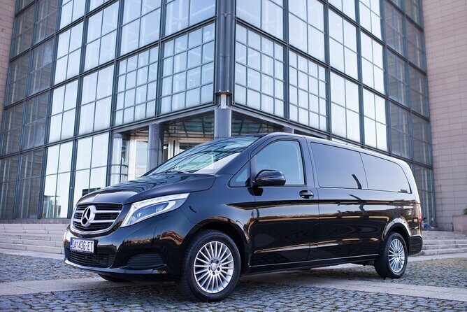 Private Transfer from Vienna to Budapest or Budapest to Vienna - Sightseeing stops you choose: how to think about the 15-minute rule