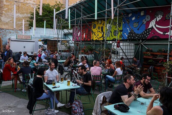 Ruin Bars Tour (Culture, history, and drinks) PROMO PRICE - Ruin bars are about more than drinks