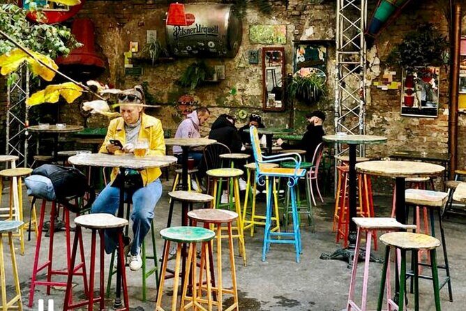 Ruin Pub Walking Tour with a Local Hostess in Budapest - Dob Street and the Street Art Moment: Short Stop, Big Atmosphere