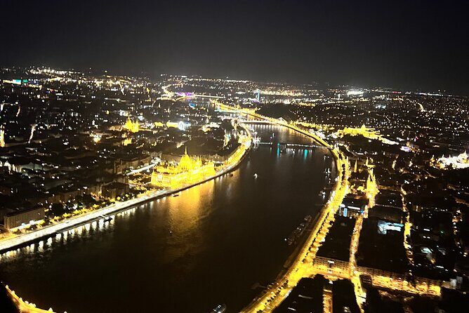 Sightseeing flight over Budapest - Timing, Weather, and What You Should Plan Around