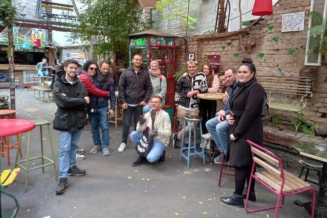 Street Art and Alternative Tour in Budapest - The street-art styles you’ll spot along the way